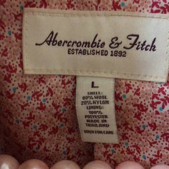 Abercrombie and Fitch - Picture 8 of 8